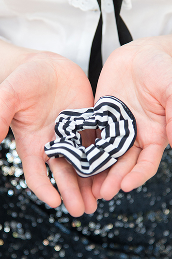 chouchou cheveux rayé