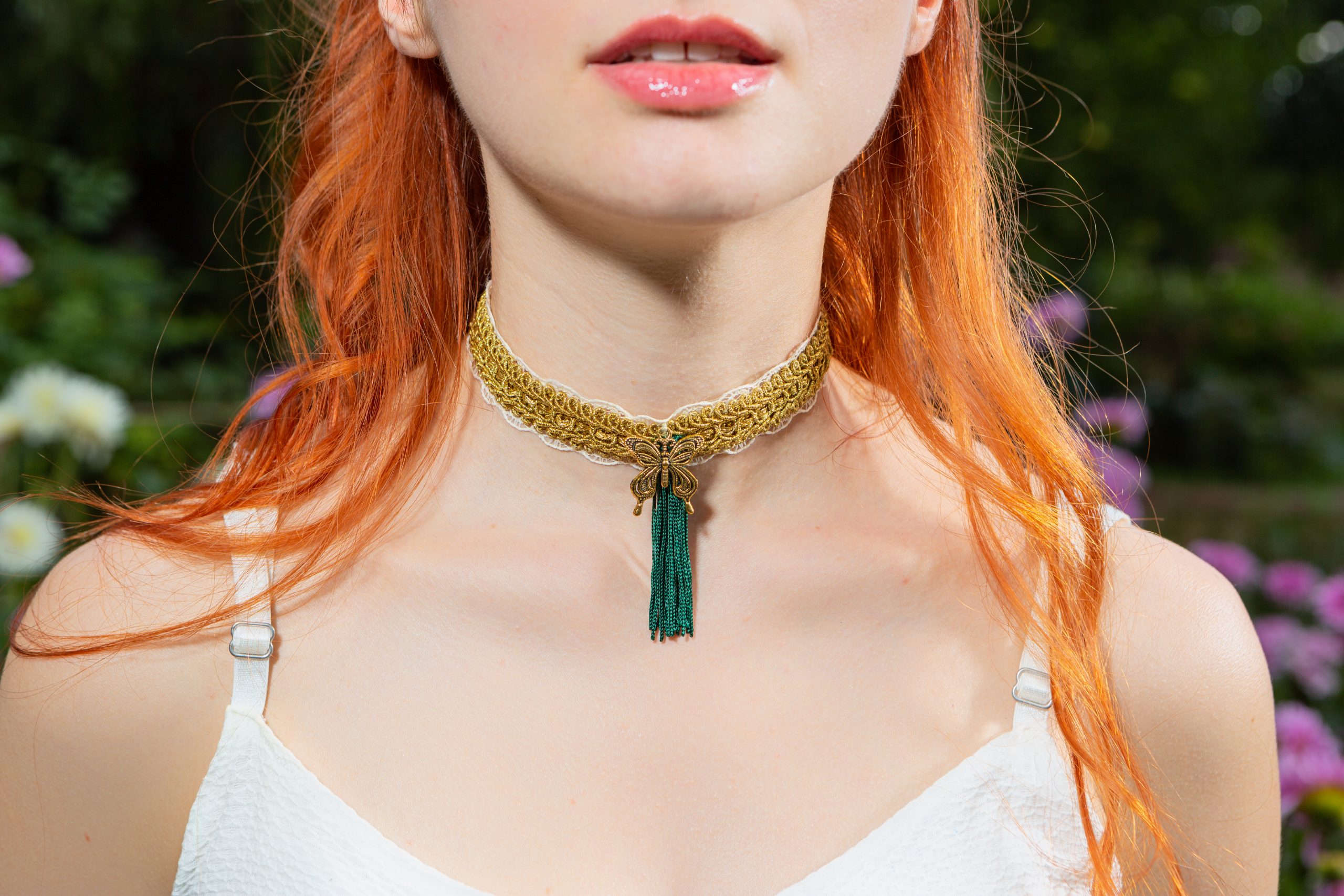 _F7A8137-Ambrine choker vert et or pompon made in france