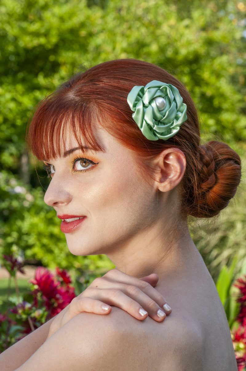 accessoire vert pour cheveux