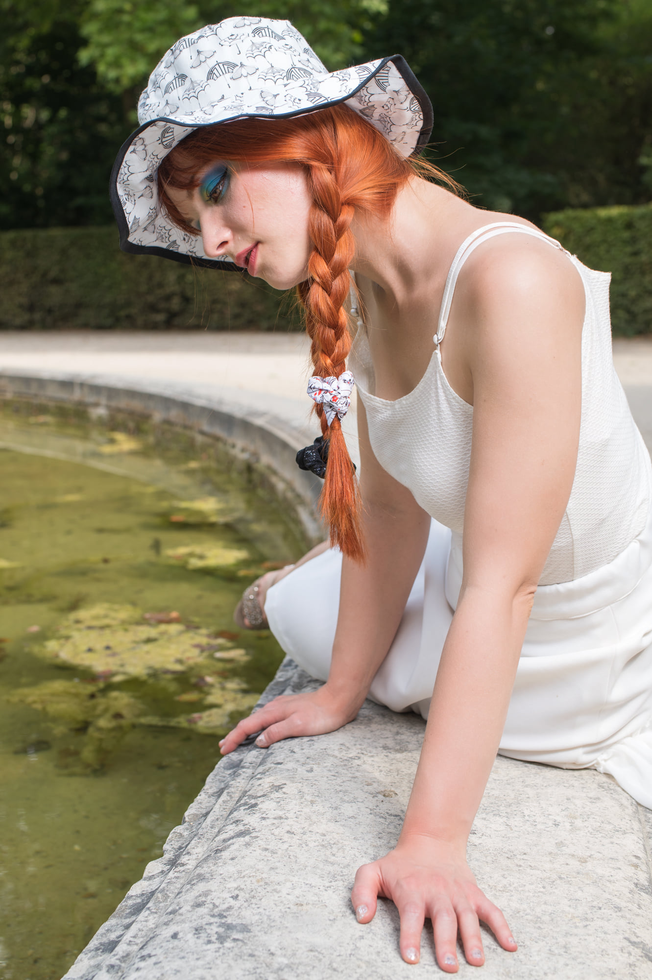 117597390_10220642387643754_49778411340600815_o chapeau de soleil blanc