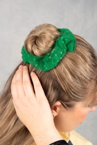chouchou cheveux fait main made in france tulle plumetis vert