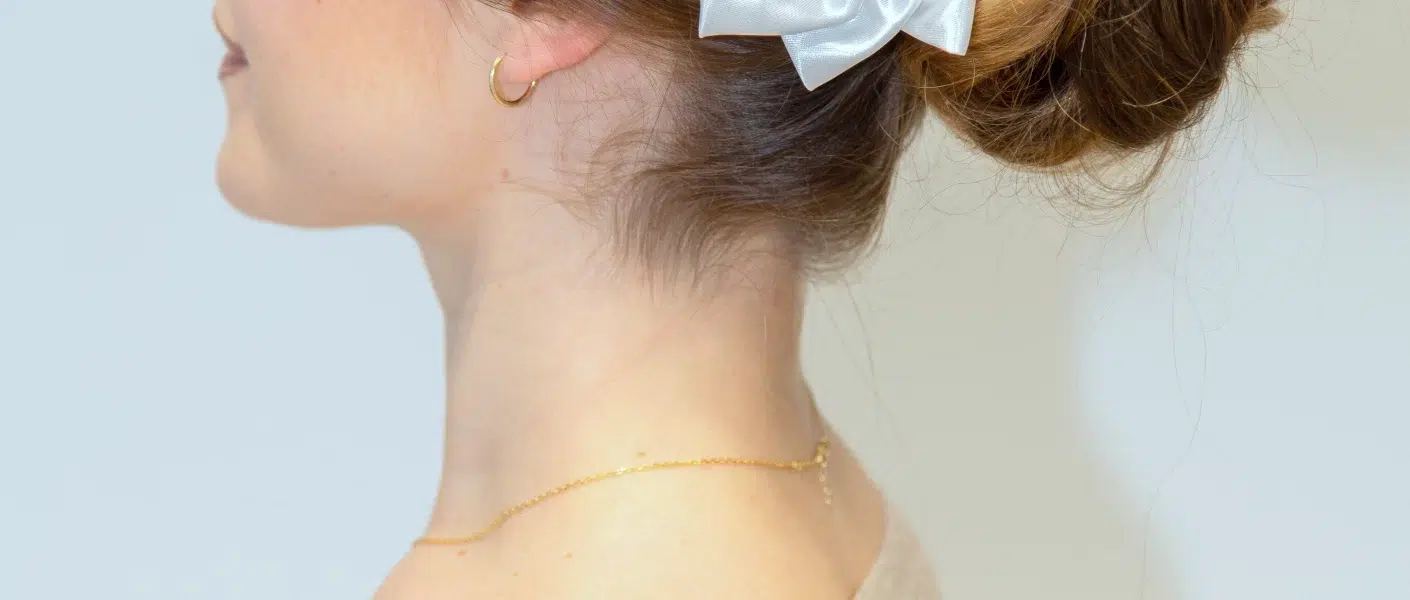 accessoire cheveux fleur edelweiss made in france fait main haute couture brodé