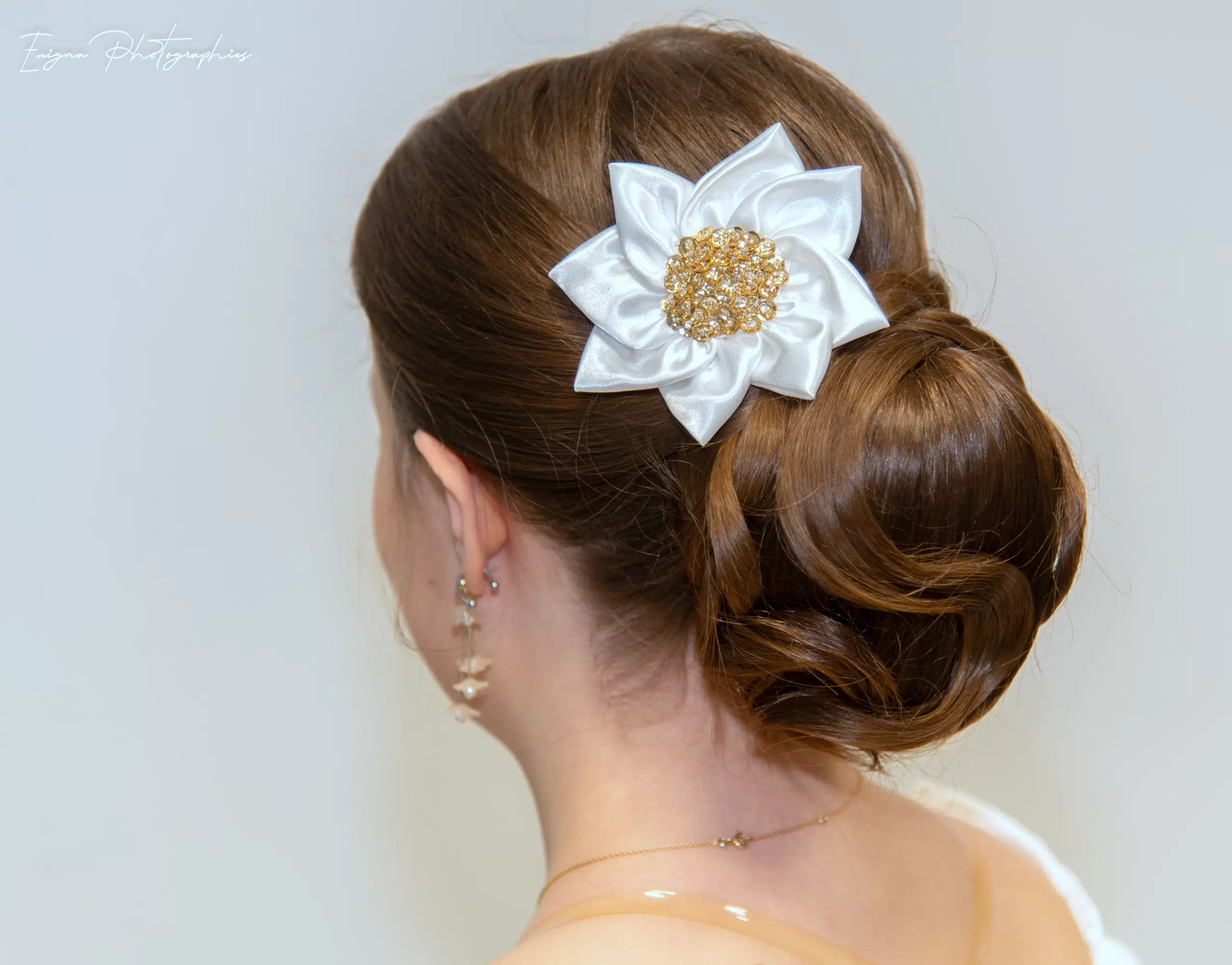 accessoire cheveux fleur edelweiss made in france fait main haute couture brodé
