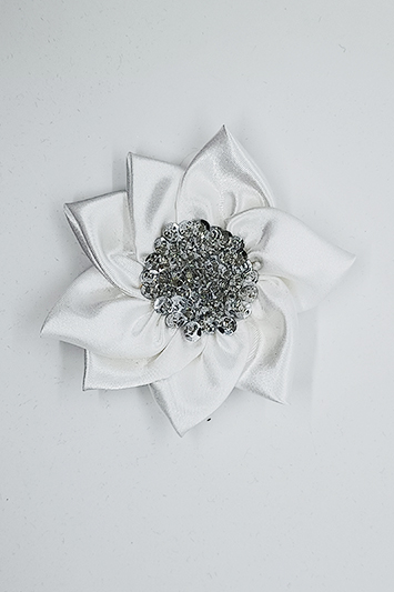 fleur cheveux edelweiss idée cadeau Saint Valentin Noël made in France