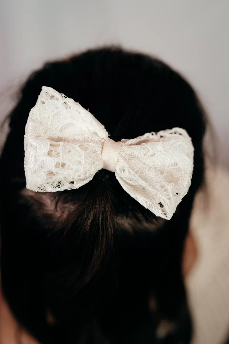 noeud en dentelle ivoire pour cheveux made in france