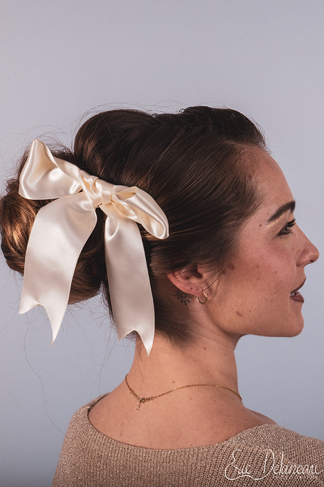 noeud pour cheveux en satin ivoire made in france