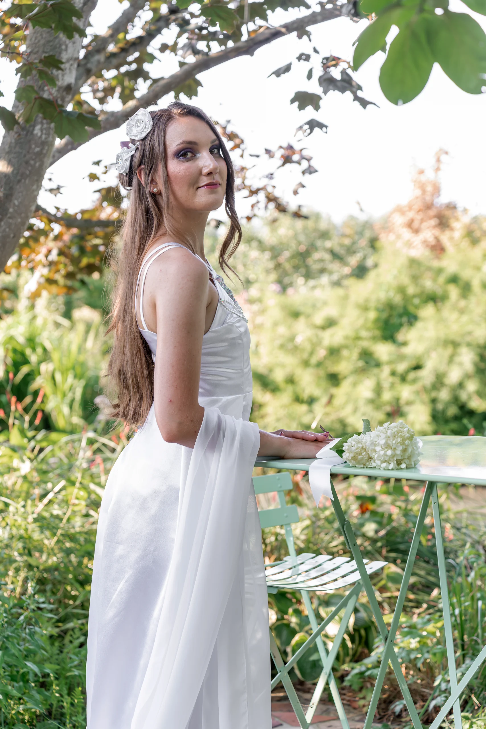 robe-de-mariee-satin-blanc-made-in-france-vintage-romantique-art-nouveau robe de mariée vintage romantique art nouveau satin blanc made in france