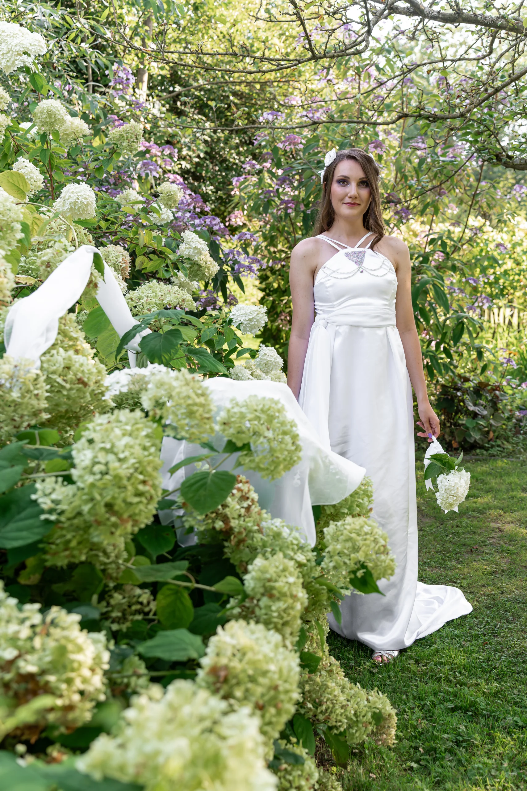 robe-mariee-vintage-blanche-romantique-art-nouveau-made-in-france robe de mariée vintage romantique art nouveau satin blanc made in france